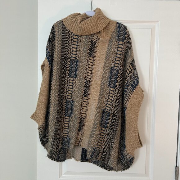 Sweater Cover w/ funky pattern turtleneck | Size Medium - Picture 1 of 3